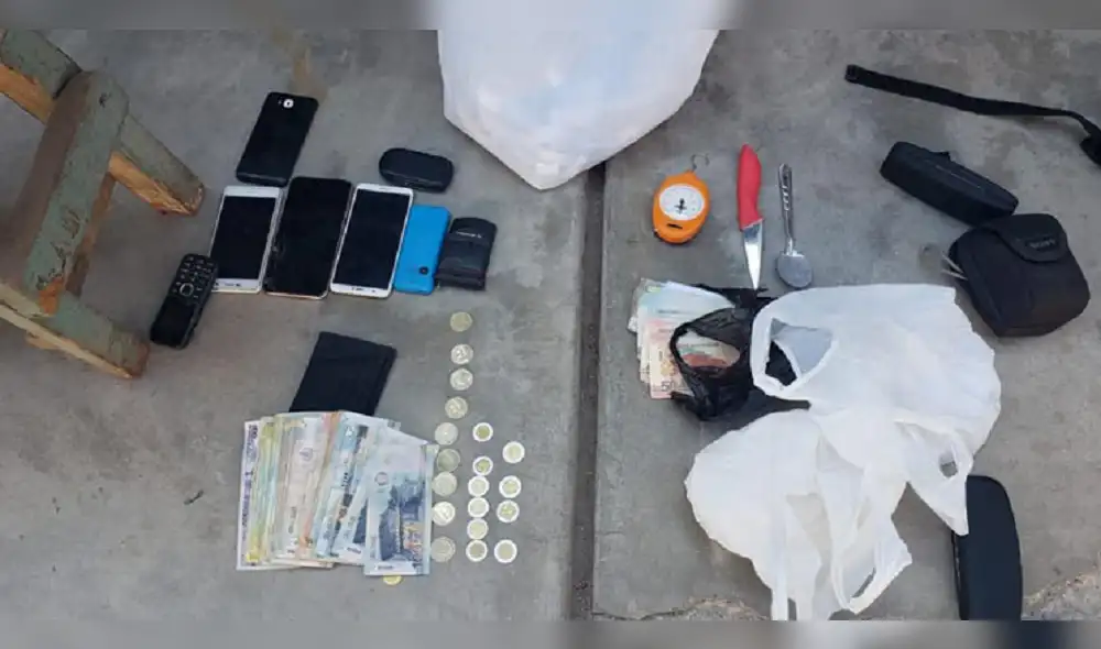 Capturan a sujetos que comercializaban droga en pleno estado de emergencia en Arequipa. Capturan a sujetos que comercializaban droga en pleno estado de emergencia en Arequipa.