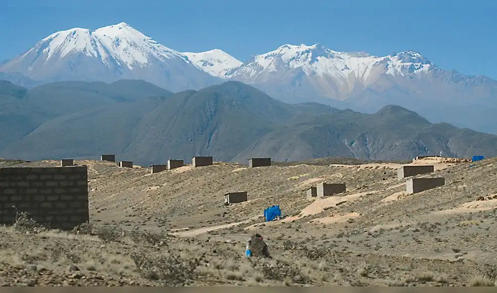 Fuera de la expansión. Poblados cerca de volcanes. Fuera de la expansión. Poblados cerca de volcanes.