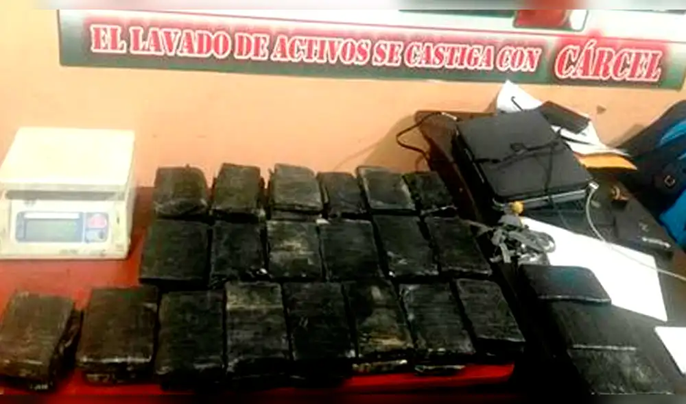 Droga tienen un peso de 22 900 Kg y era trasladada a Trujillo. Droga tienen un peso de 22 900 Kg y era trasladada a Trujillo.