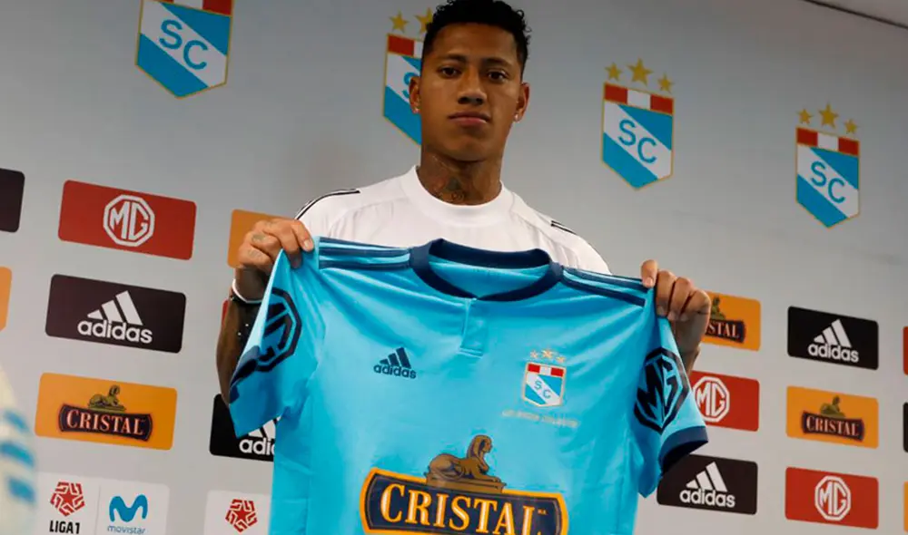 Ray Sandoval fue presentado como flamante refuerzo de Sporting Cristal. Foto: Rodolfo Contreras