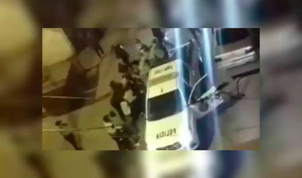 En total, 14 personas fueron detenidas por incumplir con el toque de queda. Foto: Captura/América TV. En total, 14 personas fueron detenidas por incumplir con el toque de queda. Foto: Captura/América TV.