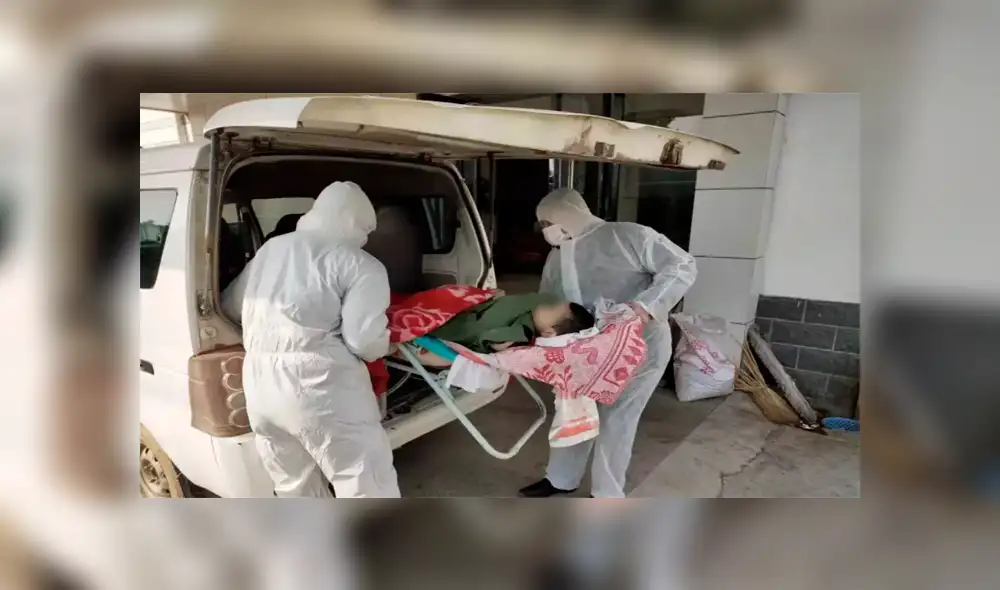 El joven con parálisis cerebral y cuadriplejia no recibió alimentos, agua, ni cuidados de higiene personal durante casi una semana tras el brote de coronavirus en Wuhan, China. El joven con parálisis cerebral y cuadriplejia no recibió alimentos, agua, ni cuidados de higiene personal durante casi una semana tras el brote de coronavirus en Wuhan, China.