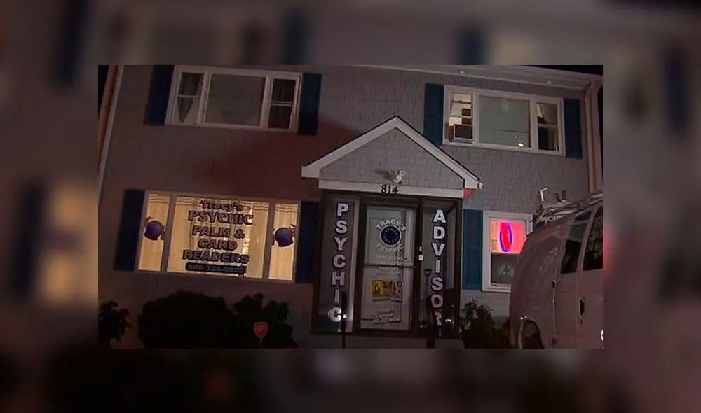 Supuesta psíquica estafa a mujer haciéndole creer que su hija estaba poseída Supuesta psíquica estafa a mujer haciéndole creer que su hija estaba poseída