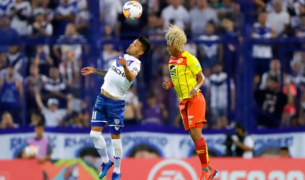 Sigue AQUÍ EN VIVO el Vélez vs. Aucas ONLINE EN DIRECTO con Luis Abram por la Copa Sudamericana 2020. | Foto: EFE