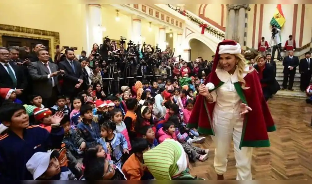 Jeanine Áñez dijo que Bolivia vivirá una Navidad especial por conseguir la paz. Foto: Difusión. Jeanine Áñez dijo que Bolivia vivirá una Navidad especial por conseguir la paz. Foto: Difusión.