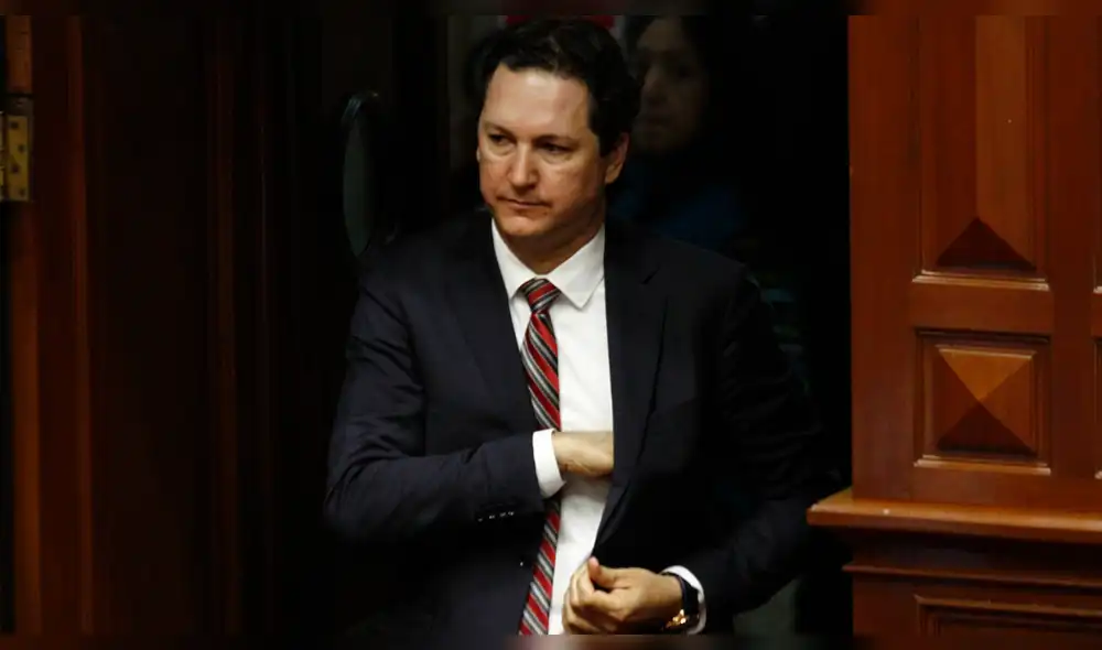 Daniel Salaverry: "Todas las fuerzas políticas debemos trabajar juntos" Daniel Salaverry: "Todas las fuerzas políticas debemos trabajar juntos"