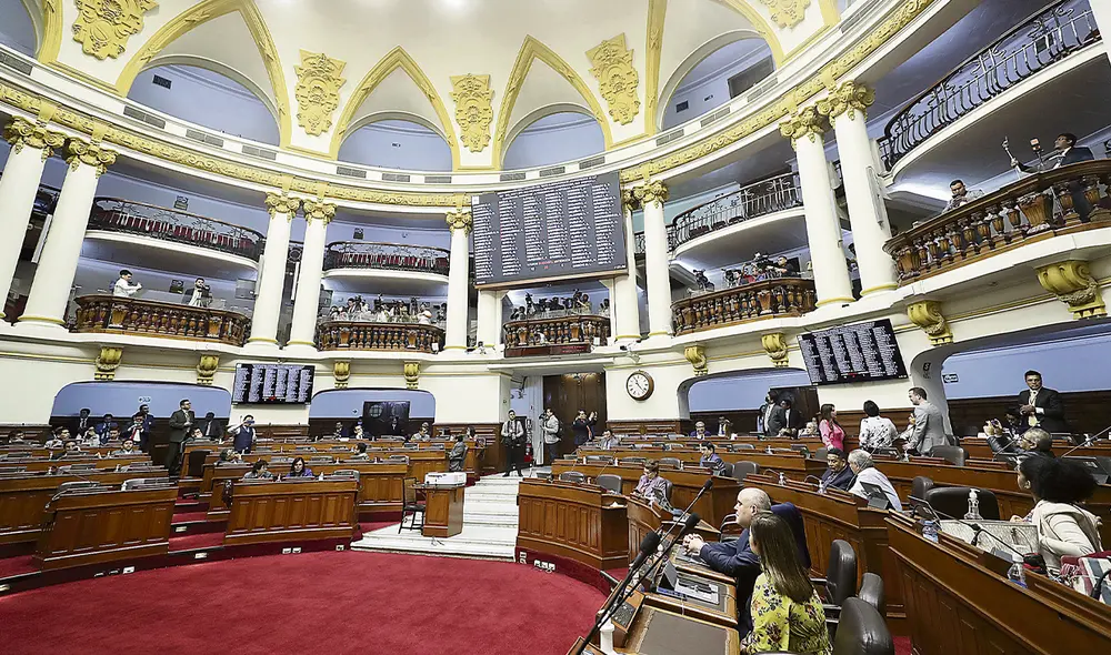 Se pedían elecciones generales cuanto antes, pero Pleno aprobó adelanto para abril del 2024. Se espera que se aprueben las reformas pendientes. Foto: difusión Se pedían elecciones generales cuanto antes, pero Pleno aprobó adelanto para abril del 2024. Se espera que se aprueben las reformas pendientes. Foto: difusión