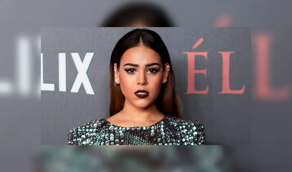 Danna Paola confesó que cuando estudiaba en el CEA golpeó a una compañerita mayor que ella por estarla insultando.