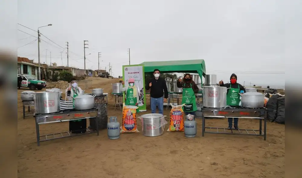 Alcalde de La Esperanza Martín Namay hizo entrega de implementos y viveres.