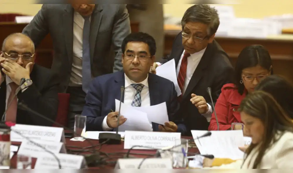 Suspenden votación de predictamen de la JNJ por falta de quórum