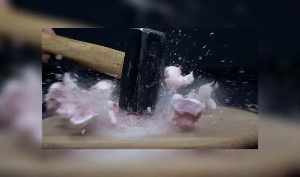 Desliza para ver el desenlace de este video viral de YouTube. Foto: Captura. Desliza para ver el desenlace de este video viral de YouTube. Foto: Captura.