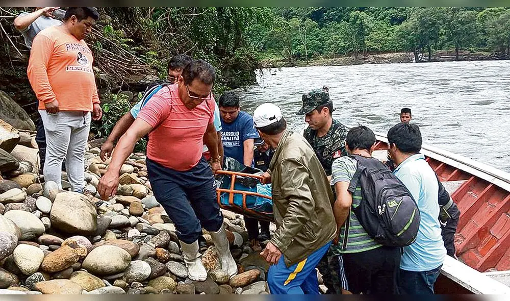 RESCATE. Ayer al mediodía, se recuperó un cuerpo, pero las acciones de rescate aún son insuficientes por el fuerte caudal del río Inambari y constantes lluvias.