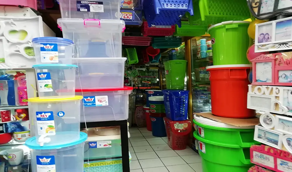 Corte de agua en Lima: aumenta venta de recipientes en el Mercado Central [FOTOS]