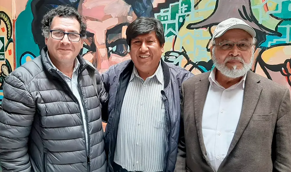 Distintas agrupaciones de izquierda se reunieron ante una posible reunión de cara a siguientes elecciones. Distintas agrupaciones de izquierda se reunieron ante una posible reunión de cara a siguientes elecciones.