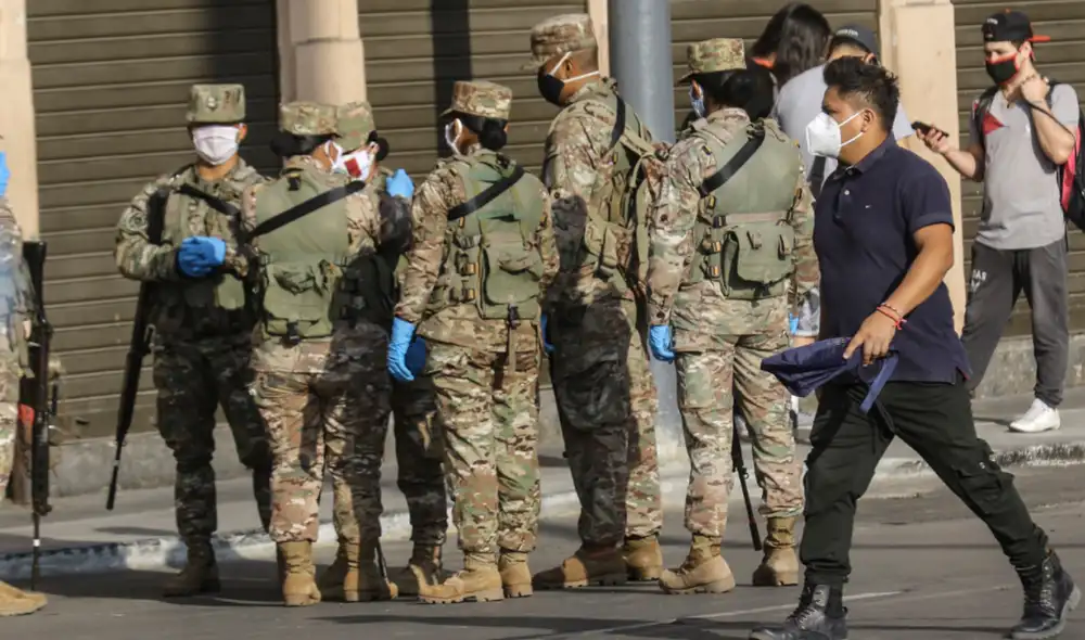 La preparación que se les brinda a los miembros de las FF. AA. no garantiza el respeto a los derechos humanos, según expertos. Foto: La República La preparación que se les brinda a los miembros de las FF. AA. no garantiza el respeto a los derechos humanos, según expertos. Foto: La República