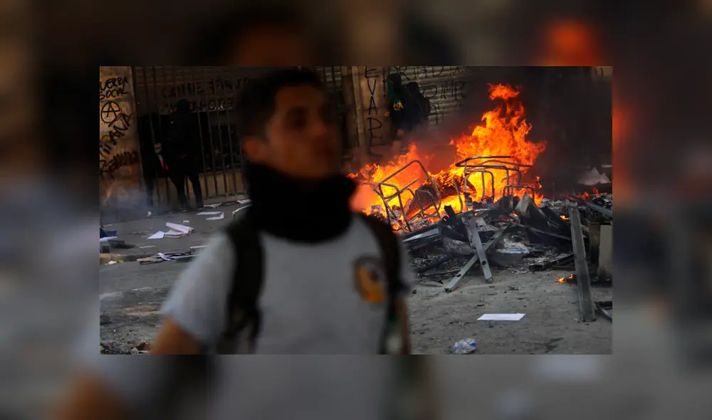 Las fotos que muestran la violencia y caos que impera en Chile. Fotos: Jorge Cerdán. Las fotos que muestran la violencia y caos que impera en Chile. Fotos: Jorge Cerdán.