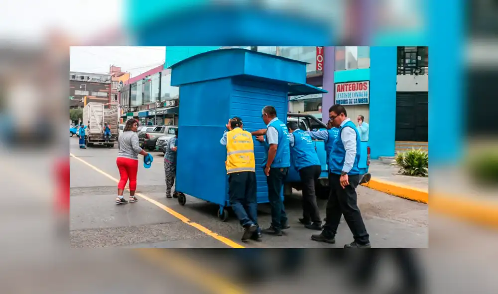 Reubican a ambulantes de las inmediaciones de Plaza San Miguel