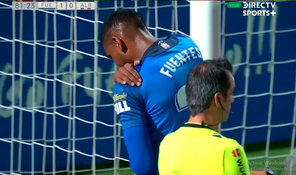 El volante peruano ingresó a los 63' pero tuvo que retirarse veinte minutos después. Foto: Captura de DirecTV Sports