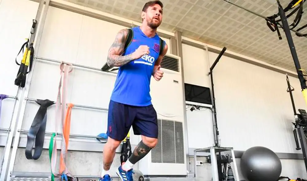 El futbolista argentino Lionel Messi sigue sin entrenarse con el primer equipo y no reaparecería hasta la próxima semana por la Liga Santander. El futbolista argentino Lionel Messi sigue sin entrenarse con el primer equipo y no reaparecería hasta la próxima semana por la Liga Santander.