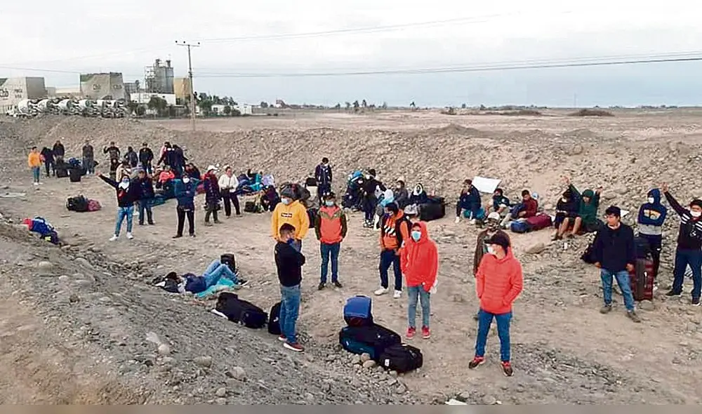 Sin pase. Ciudadanos peruanos no lograron cruzar la frontera a Perú antes del día 19 de marzo.