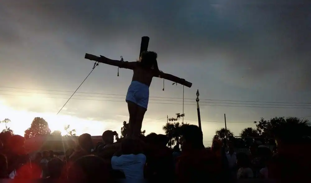 vía crucis de cristo en pasco vía crucis de cristo en pasco