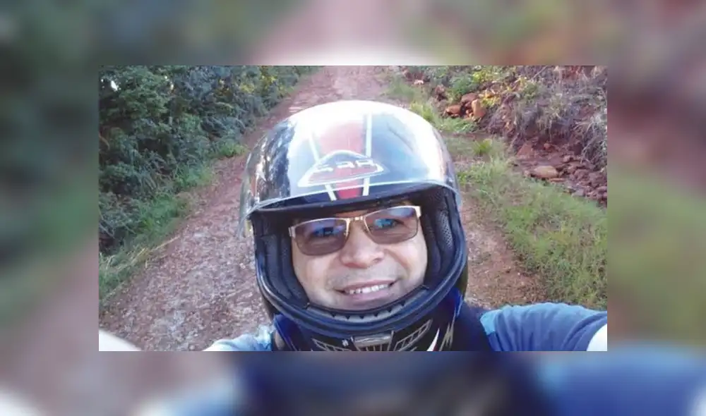 Director viajó en moto durante tres días para repartir material educativo a estudiantes sin conexión a internet. Foto: Telefe Noticias Director viajó en moto durante tres días para repartir material educativo a estudiantes sin conexión a internet. Foto: Telefe Noticias