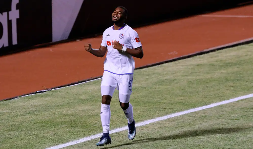Sigue aquí EN VIVO ONLINE el Saprissa vs. Olimpia por la semifinal de ida de la Concachampions 2019. | Foto: @Concacaf