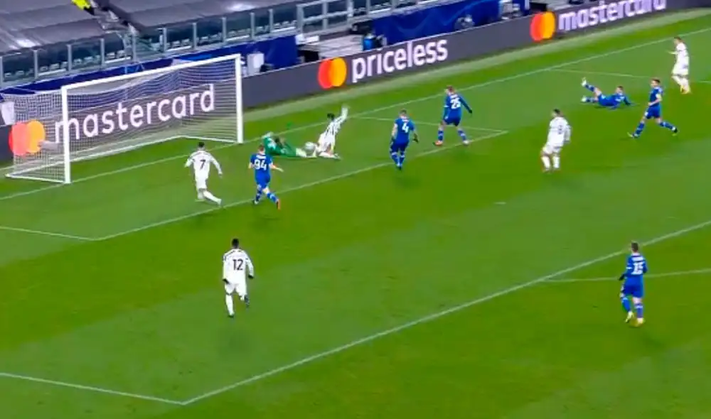 Cristiano Ronaldo sumó su segundo gol con la Juventus en Champions League 2020-21. Foto: captura ESPN 3.
