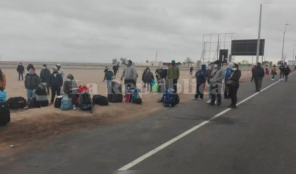 Peruanos tienen trabajo y vivienda en Chile. Peruanos tienen trabajo y vivienda en Chile.