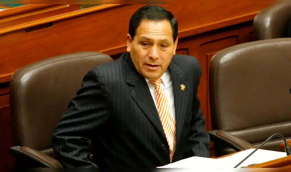 Paloma Noceda cuenta que otro congresista la cogió de la cintura sin su consentimiento