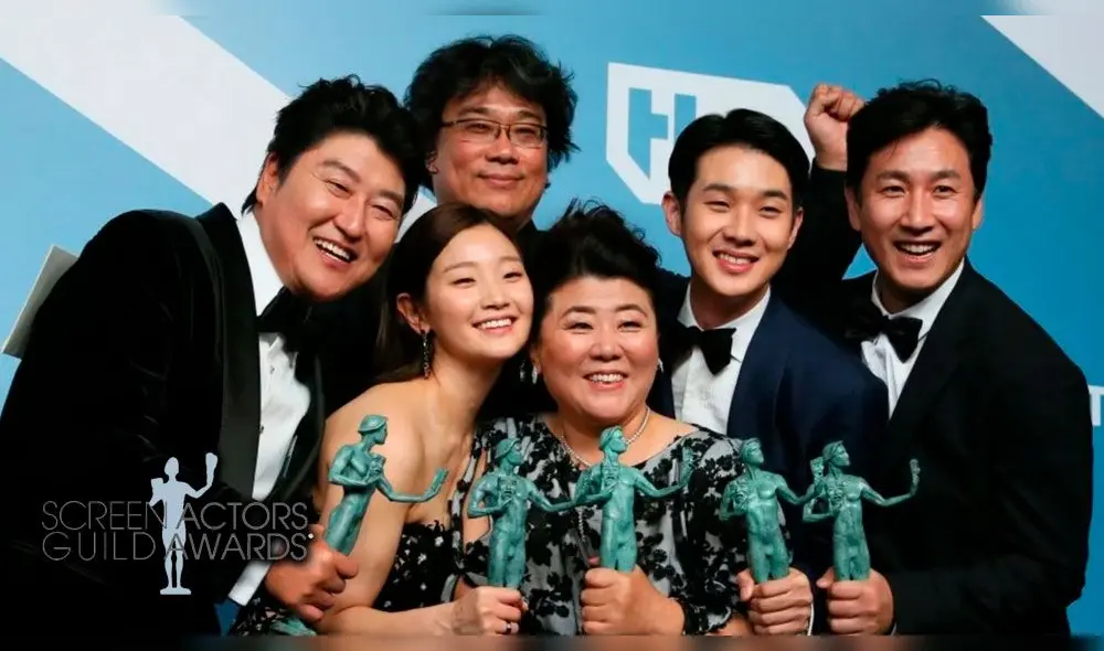 Parasite gana a mejor elenco en el SAG 2020. Créditos: Composición