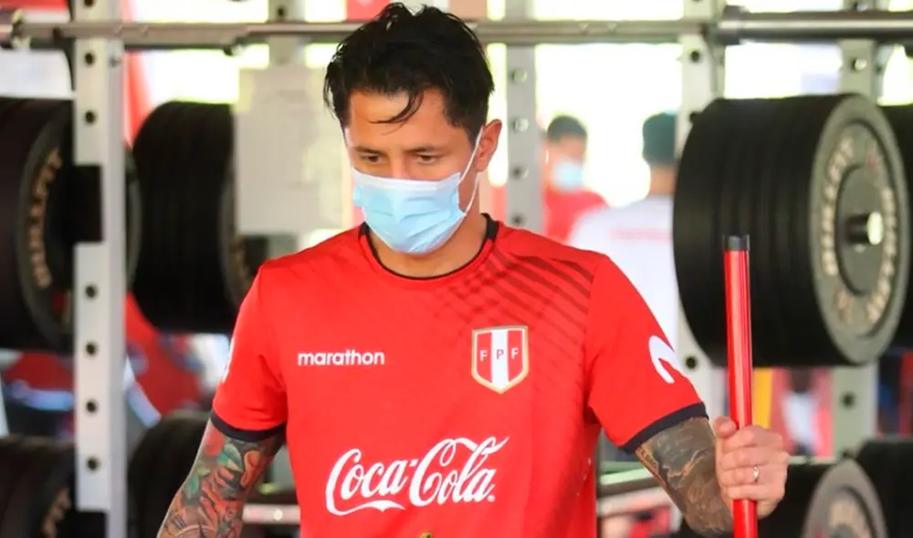 Aldo Corzo posó junto a Gianluca Lapadula en las redes sociales. Foto: FPF Aldo Corzo posó junto a Gianluca Lapadula en las redes sociales. Foto: FPF