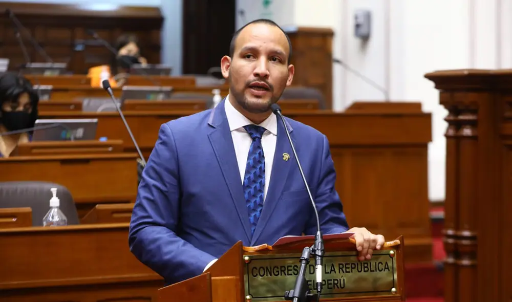 Alejandro Muñante Alejandro Muñante