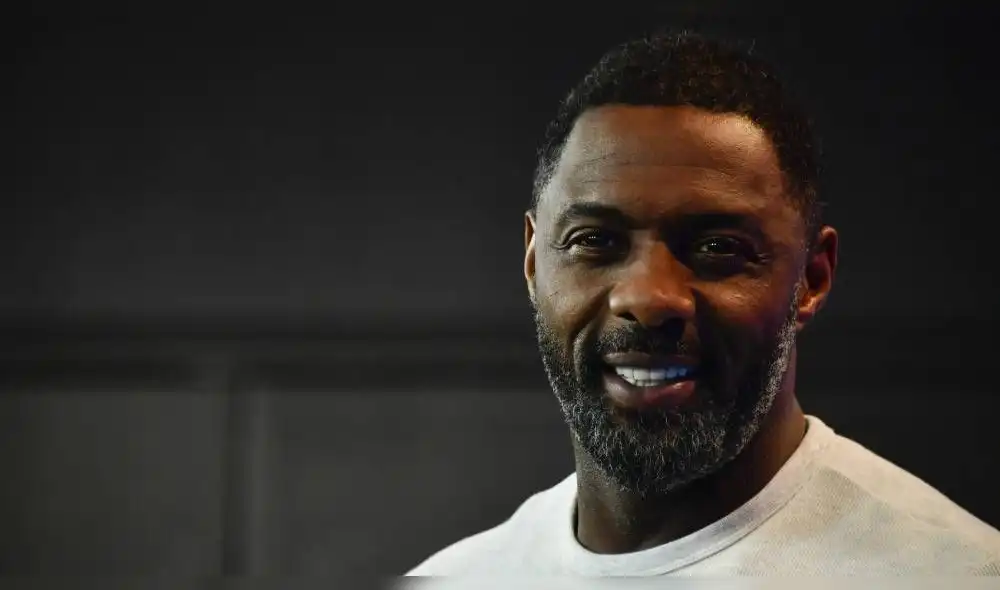 Idris Elba indicó que su experiencia con el coronavirus lo llevó a considerar las acciones que se toman durante la crisis. (Foto: AFP) Idris Elba indicó que su experiencia con el coronavirus lo llevó a considerar las acciones que se toman durante la crisis. (Foto: AFP)
