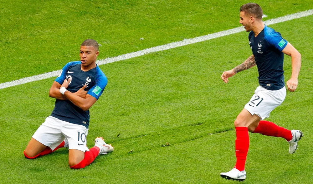 Fernando Pachecho toma en broma que sus compañeros de Sporting Cristal lo comparen con Kylian Mbappé. | Foto: EFE Fernando Pachecho toma en broma que sus compañeros de Sporting Cristal lo comparen con Kylian Mbappé. | Foto: EFE