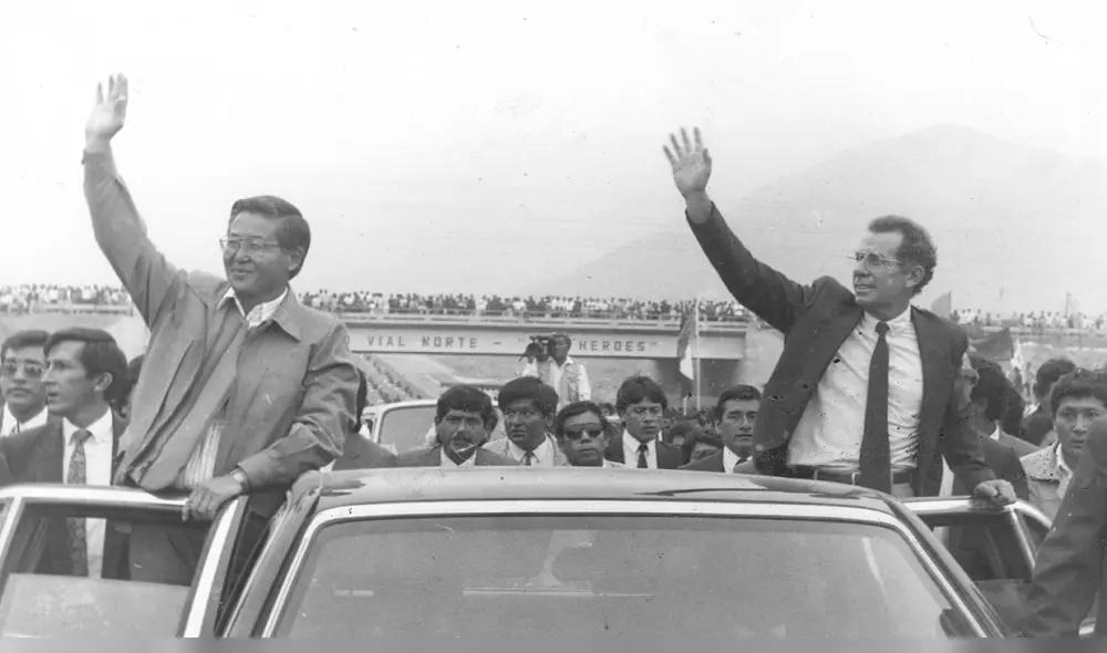 Ricardo Belmont estuvo casi seis meses fuera del país cuando fue alcalde de Lima