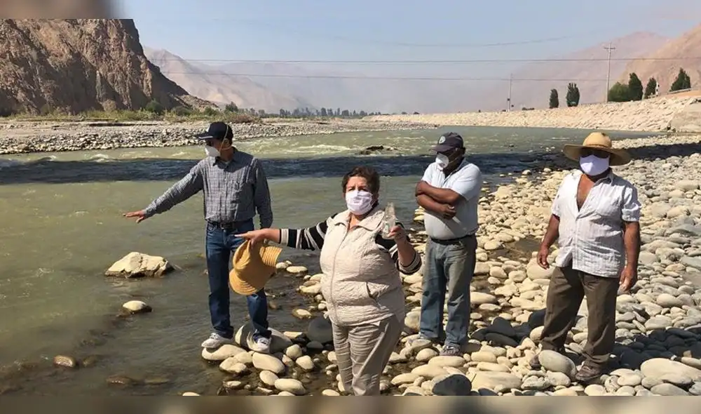 Parlamentarias advierte aguas contaminadas llegarían desde Moquegua. Parlamentarias advierte aguas contaminadas llegarían desde Moquegua.