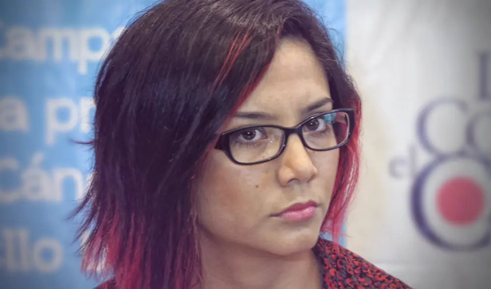 Mayra Couto contenta porque no es portadora del coronavirus. Foto: Composición