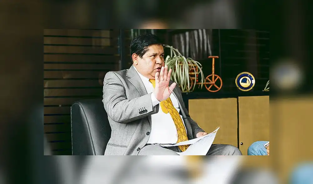 "La relación con el gobernador Elmer Cáceres no esta al 100%" "La relación con el gobernador Elmer Cáceres no esta al 100%"