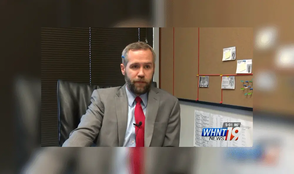 Según los investigadores el domicilio estaba en condiciones insalubres. Foto: Captura/WHNT19 Según los investigadores el domicilio estaba en condiciones insalubres. Foto: Captura/WHNT19