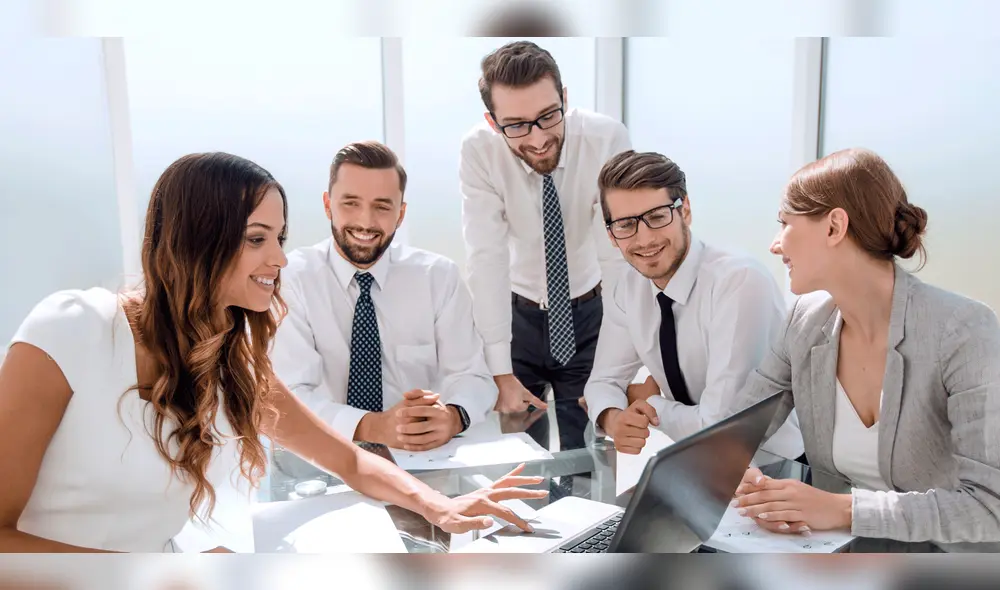 La importancia de continuar con la formación profesional, después de la universidad