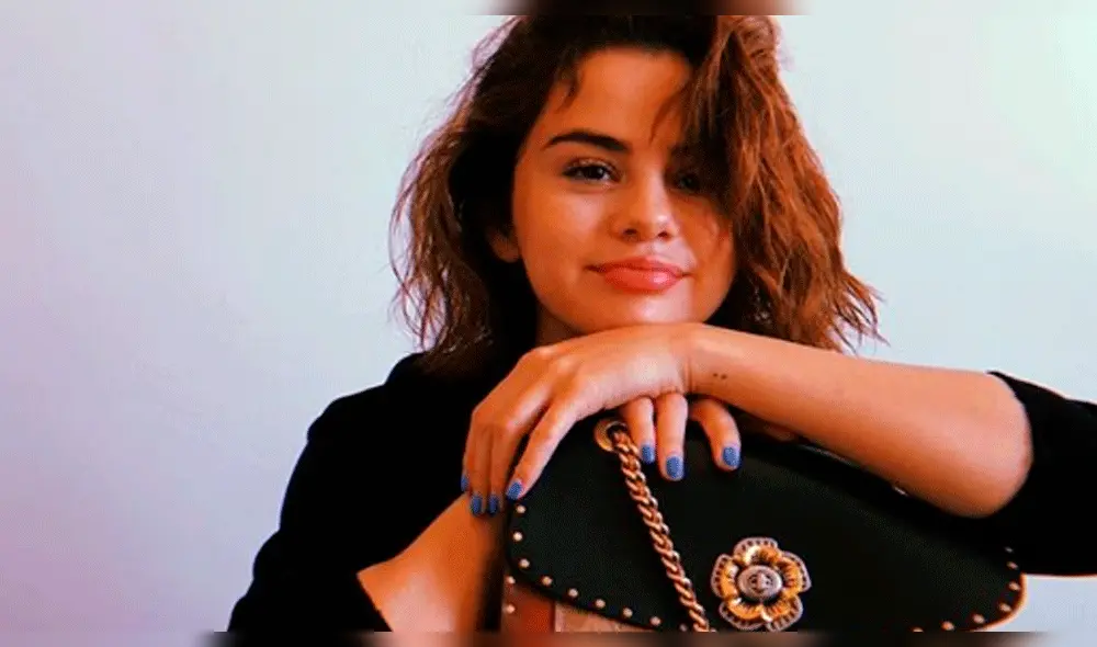 Fanáticos de Selena Gomez temen por su salud mental luego de radical transformación [VIDEO]