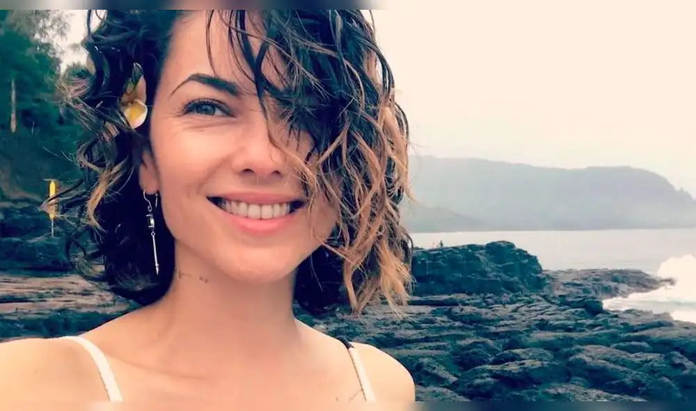 Bárabara Mori: “Tuve una infancia triste, violenta y muy alejada del amor” Bárabara Mori: “Tuve una infancia triste, violenta y muy alejada del amor”