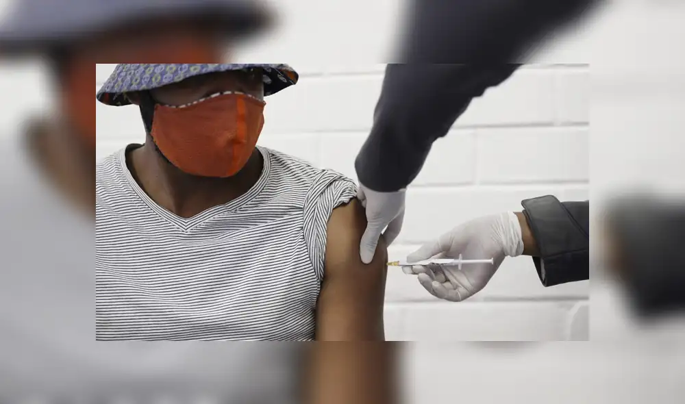 De todos los ensayos de vacunas candidatas, el de Oxford es uno de las más avanzados. Foto: Reuters. De todos los ensayos de vacunas candidatas, el de Oxford es uno de las más avanzados. Foto: Reuters.