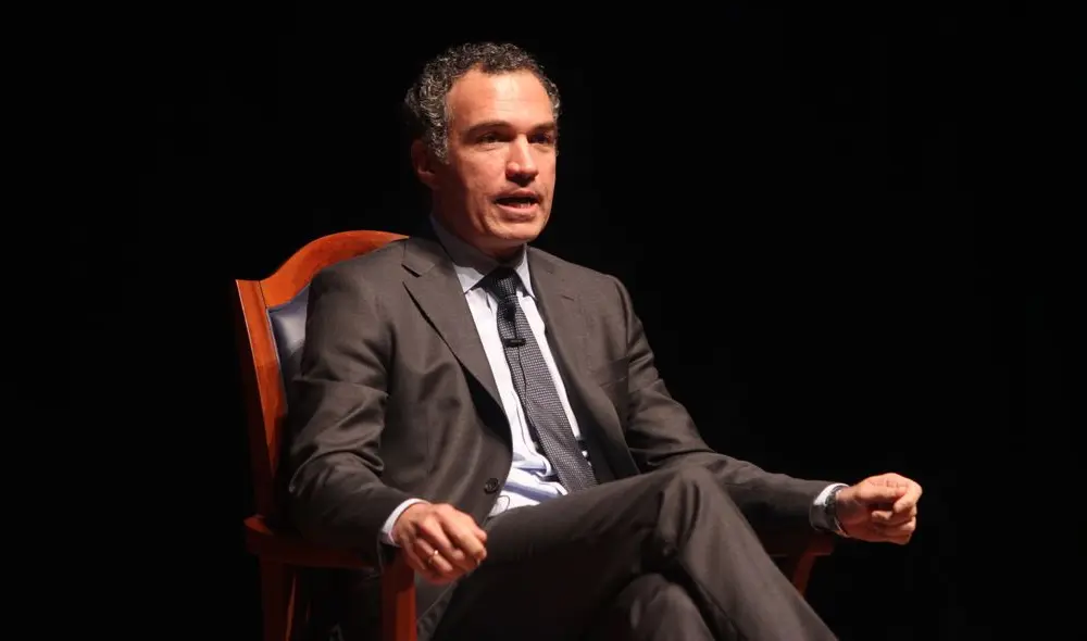 Ministro Salvador del Solar pide respeto al horario familiar en TV Ministro Salvador del Solar pide respeto al horario familiar en TV