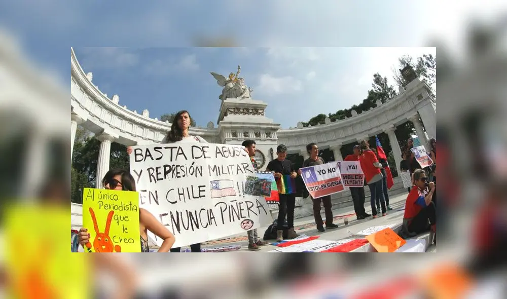Chilenos protestan desde México. Foto: Víctor de la Cruz. Chilenos protestan desde México. Foto: Víctor de la Cruz.