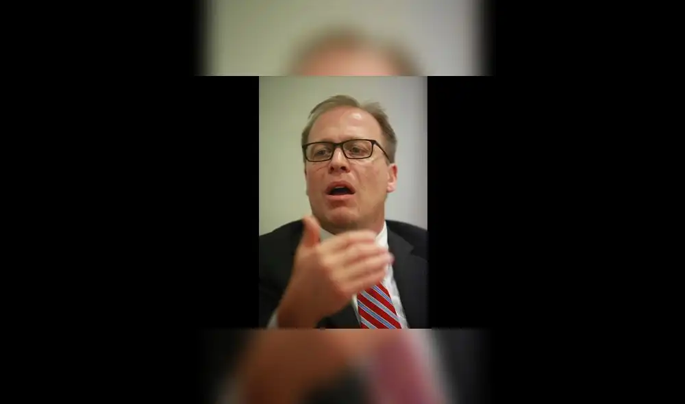 Matt Sanders: “Este proyecto (sobre medios) no tiene cabida en una sociedad democrática”