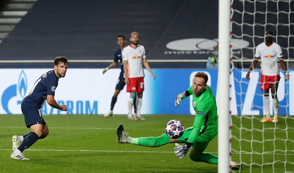 Bernat decretó la goleada en el partido del PSG vs Leipzig por la semifinal de la Champions League. | Foto: AFP Bernat decretó la goleada en el partido del PSG vs Leipzig por la semifinal de la Champions League. | Foto: AFP