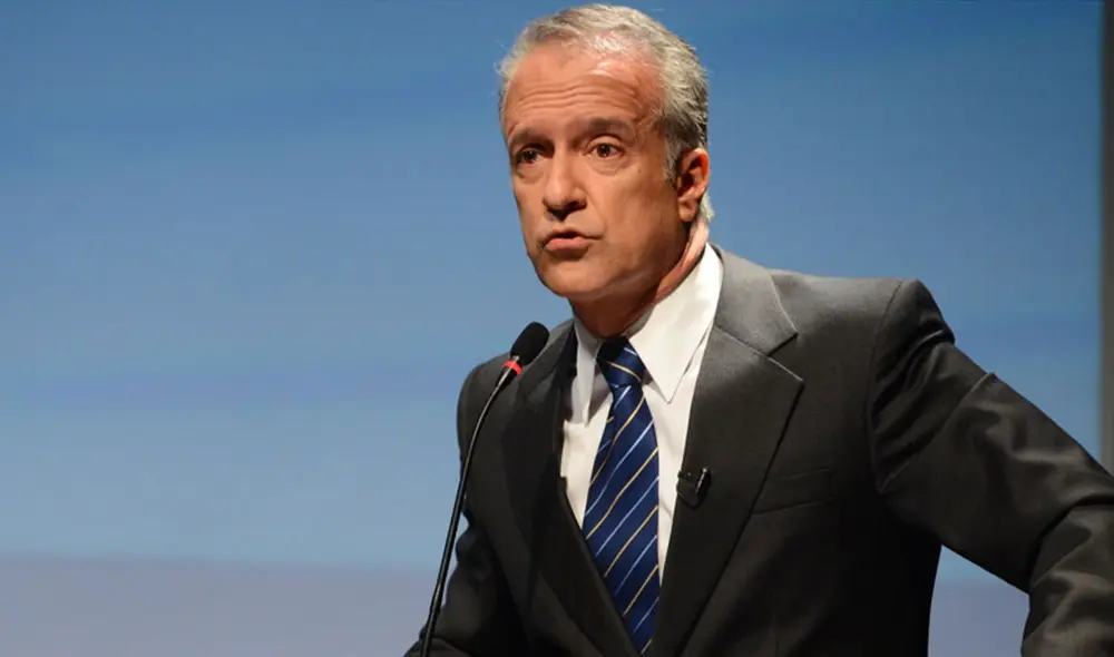 Hernando Guerra postuló a la Presidencia en el 2016 con Solidaridad Nacional y criticaba al fujimorismo. Foto: La República Hernando Guerra postuló a la Presidencia en el 2016 con Solidaridad Nacional y criticaba al fujimorismo. Foto: La República