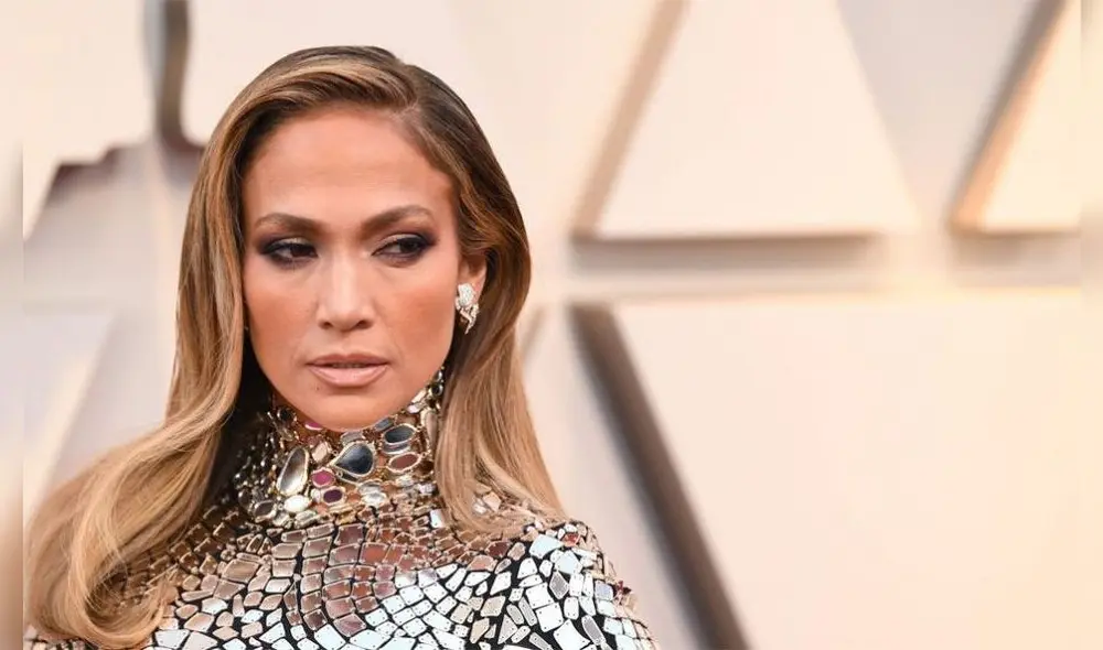 Jennifer Lopez y sus increíbles looks en alfombras rojas. (Foto: Internet)